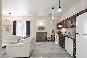 Stunning Condos Near French Quarter