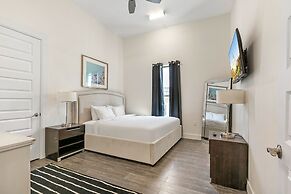 Stunning Condos Near French Quarter