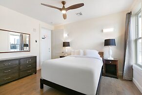 Stunning Condos Near French Quarter