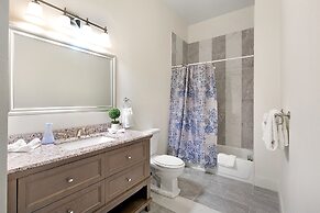 Stunning Condos Near French Quarter