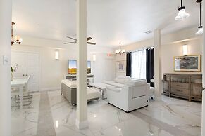 Stunning Condos Near French Quarter