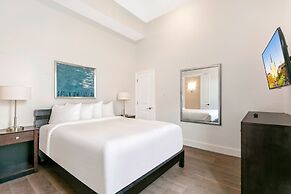 Stunning Condos Near French Quarter