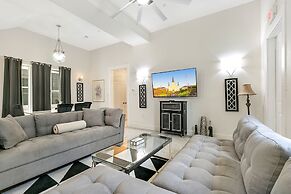 Stunning Condos Near French Quarter