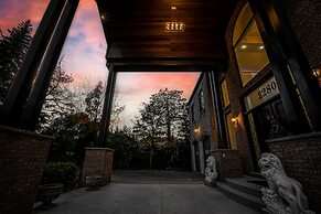 Waterfront Royal Villas