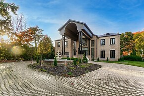 Waterfront Royal Villas