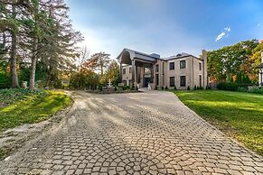 Waterfront Royal Villas