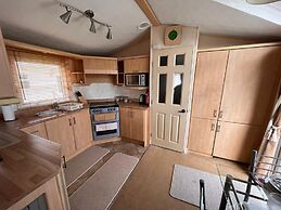 Stunning 2-bed Caravan in Skegness