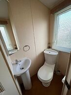 Stunning 2-bed Caravan in Skegness