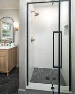 The Victorian Inn Blowing Rock