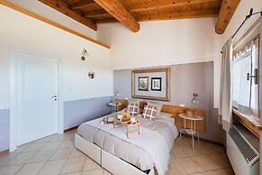 Garda Country House by Wonderful Italy