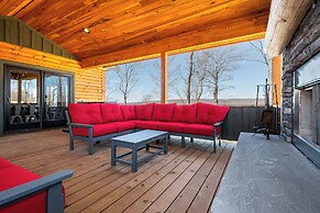 Mountain Crest Lodge by Taylor Made Deep Creek