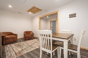 Mountain Crest Lodge by Taylor Made Deep Creek