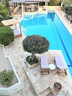 Summer Villa Lagonissi