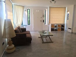 Summer Villa Lagonissi