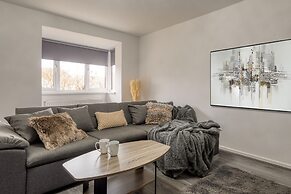 Lovely 3-bed Cosy House in Greater Manchester