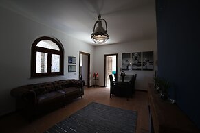 HT CASTELLO DI CAMPOLONGO
