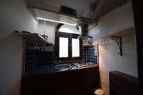 HT CASTELLO DI CAMPOLONGO