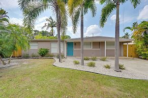 Pelican Nest, Tropical Naples Villa w/ Pool