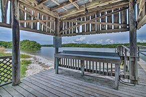 Walkable Beachfront Retreat on Cedar Key!