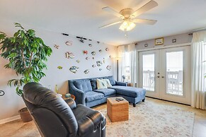 Walkable Beachfront Retreat on Cedar Key!