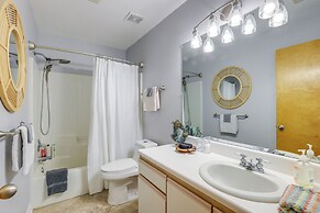 Walkable Beachfront Retreat on Cedar Key!