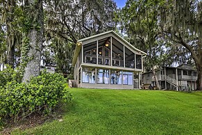 'all Decked Out' Home on Cherry Lake w/ Dock!
