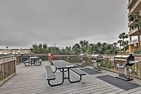 Beachfront Destin Condo w/ Pool & Harbor View!