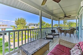 Steps to Ocean & Bay: Bradenton Beach Townhome!