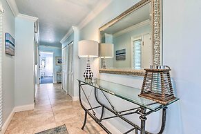 Steps to Ocean & Bay: Bradenton Beach Townhome!