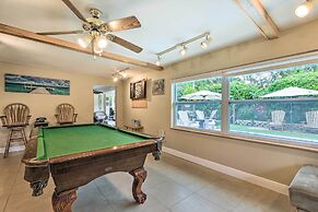 Bradenton Home w/ Beautiful Yard: 4 Mi to Downtown