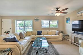 Bradenton Home w/ Beautiful Yard: 4 Mi to Downtown