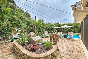 Bradenton Home w/ Beautiful Yard: 4 Mi to Downtown