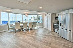 Beautiful Daytona Beach Shores Condo w/ Hot Tub!