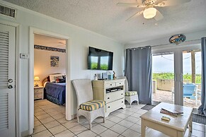 Breezy Belleair Beach Condo - 12 Steps to Shore!