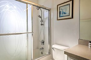 Kissimmee Home w/ Pool < 9 Mi to Disney World!