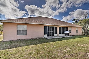 Bright Spring Hill Home: 5 Mi to Weeki Wachee Park