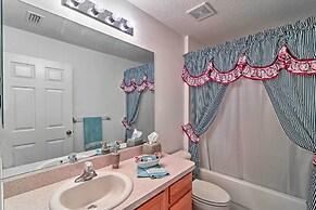 Bright Spring Hill Home: 5 Mi to Weeki Wachee Park