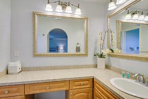 Private Dock: Canalfront Home in Cape Coral