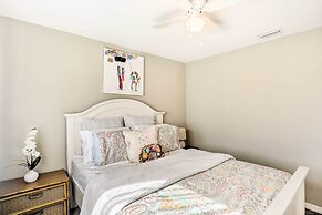 Central Cape Coral House w/ Private Screened Pool!