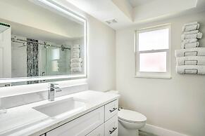 Outdoor Entertainment Oasis: Cape Coral Home