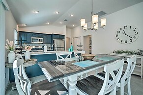 Home in The Villages: Golf Cart & Amenity Access