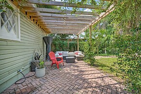Walk to Mount Dora Historic District: Cozy Home!