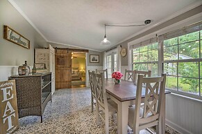 Walk to Mount Dora Historic District: Cozy Home!