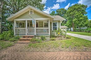 Charming Mt Dora Home w/ Shared Patio & Yard!