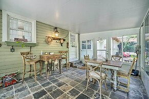 Walk to Mount Dora Historic District: Cozy Home!