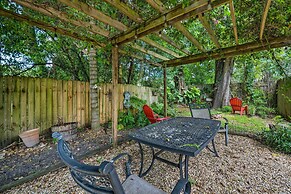 Walk to Mount Dora Historic District: Cozy Home!