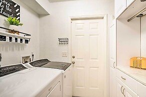 Chic Cape Coral Oasis w/ Pool: 5 Mi to Beach!