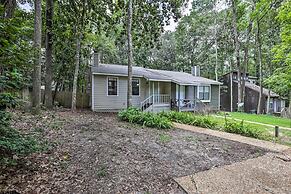 Charming Tallahassee Townhouse ~ 3 Mi to Fsu!