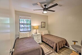 Charming Tallahassee Townhouse ~ 3 Mi to Fsu!