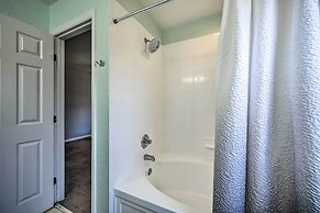 Chic Resort Townhome ~ 9 Mi to Disney Parks!